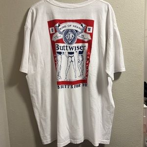 Buttwiser graphic shirt